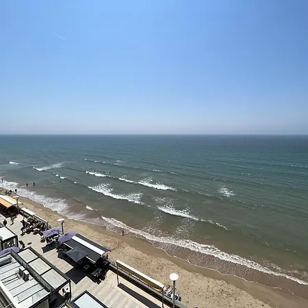 Le Rochebonne Apartment